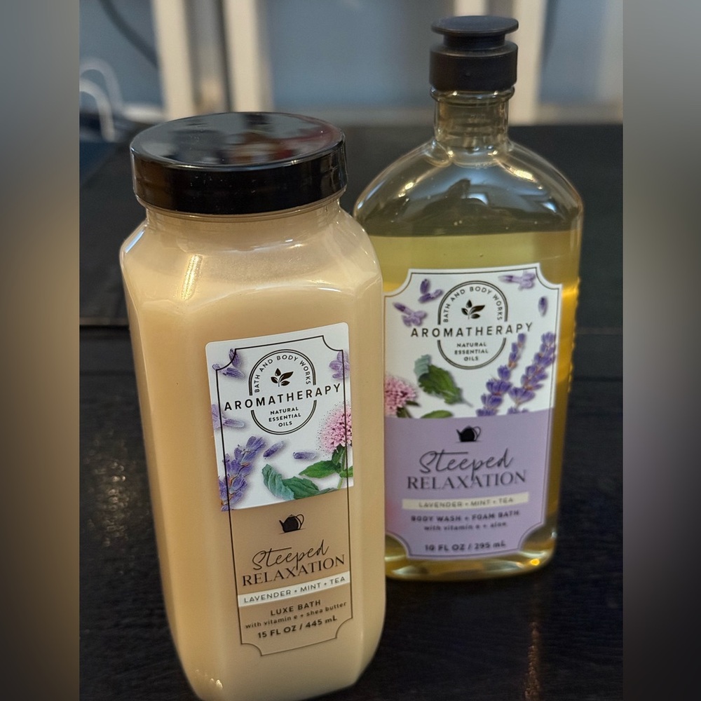 Bath&Body Works Aromatherapy Steeped Relaxation Bath set-lavender/mint/tea scent